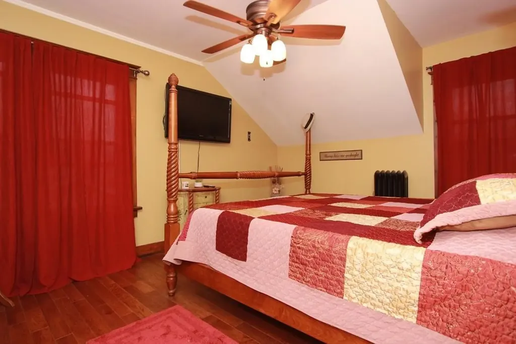 10 Mills Avenue Middletown NY 10940