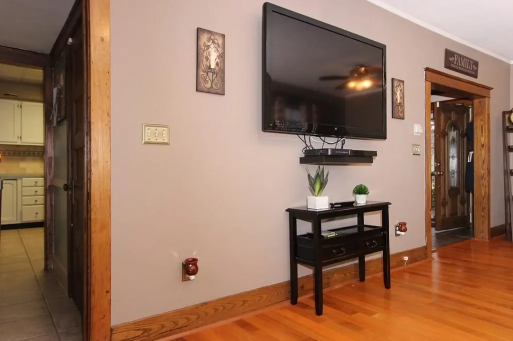 10 Mills Avenue Middletown NY 10940