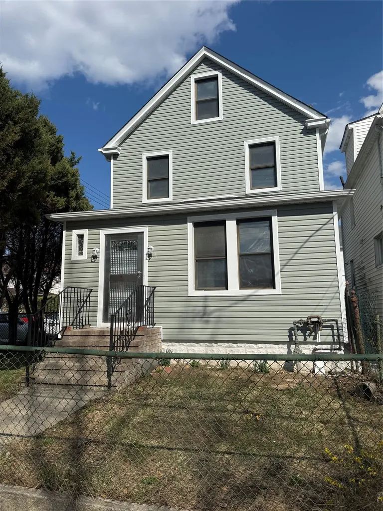 3301 146th Street Flushing NY 11354