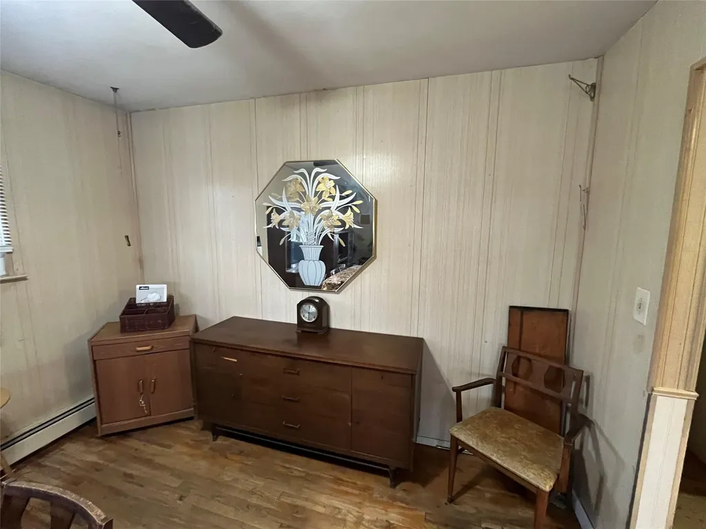 104 Ralph Avenue Babylon NY 11702