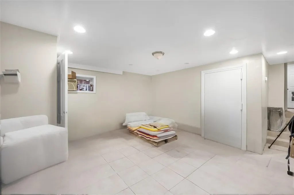 1496 E 95th Street Brooklyn NY 11236