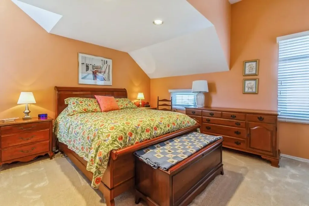 802 Holly Stream Court Brewster NY 10509