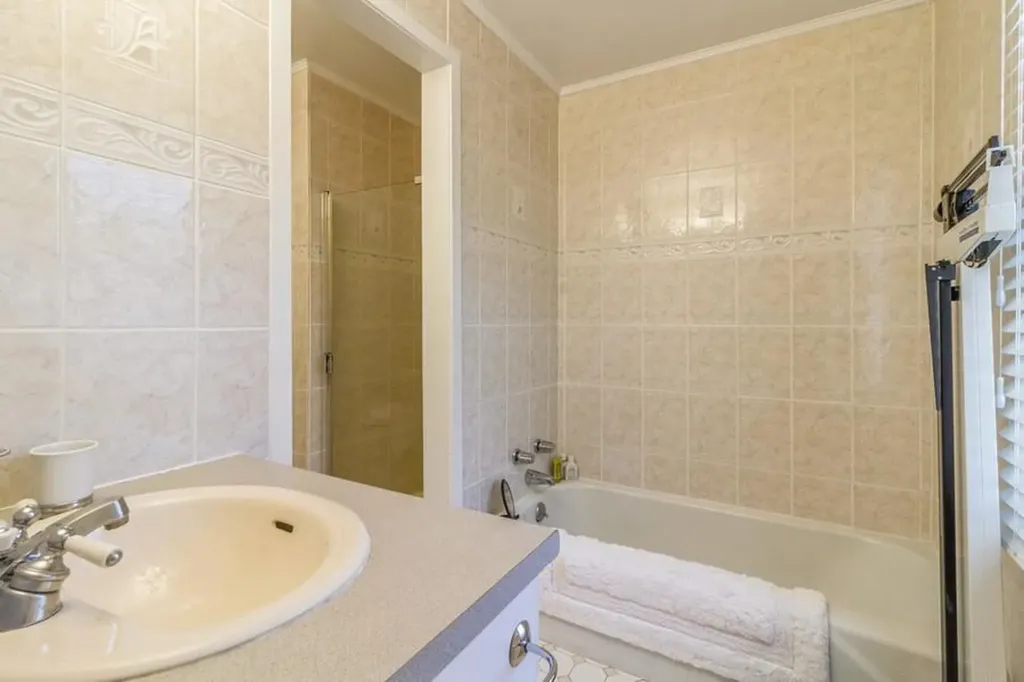 802 Holly Stream Court Brewster NY 10509