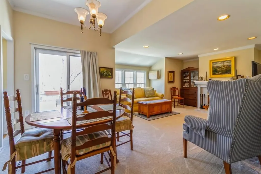 802 Holly Stream Court Brewster NY 10509