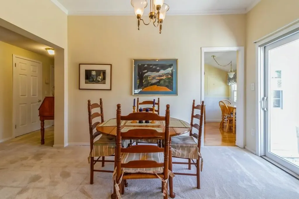 802 Holly Stream Court Brewster NY 10509