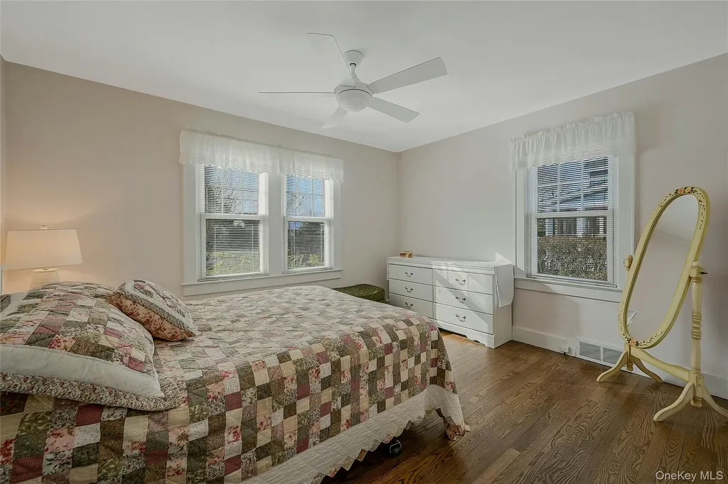425 Old Shipyard Lane Southold NY 11971