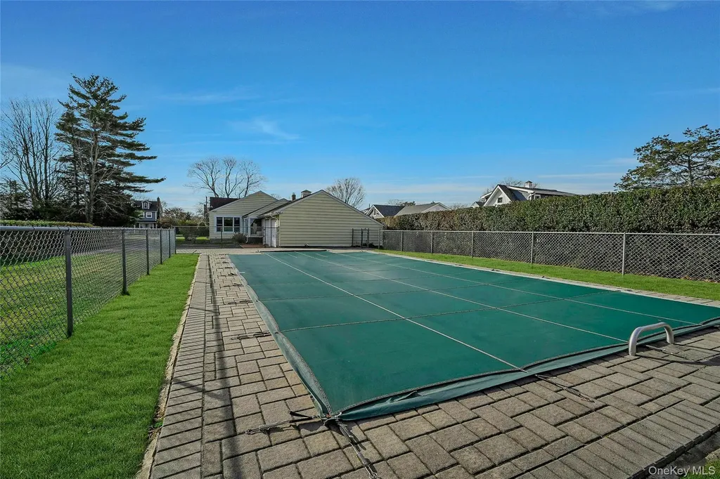 425 Old Shipyard Lane Southold NY 11971