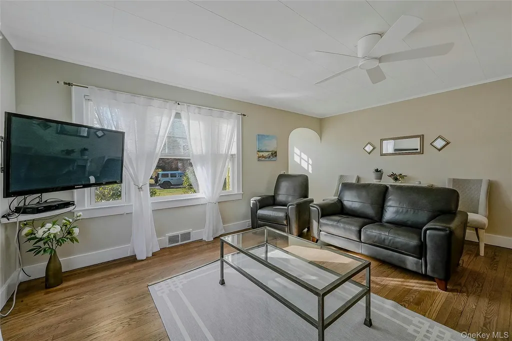 425 Old Shipyard Lane Southold NY 11971