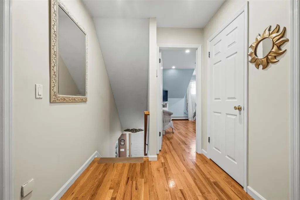 39 Baldwin Boulevard Bayville NY 11709
