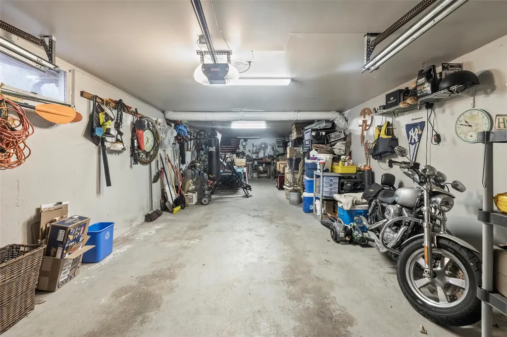 39 Baldwin Boulevard Bayville NY 11709