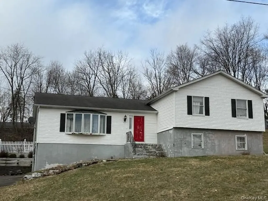 10 Pleasant Street Florida NY 10921