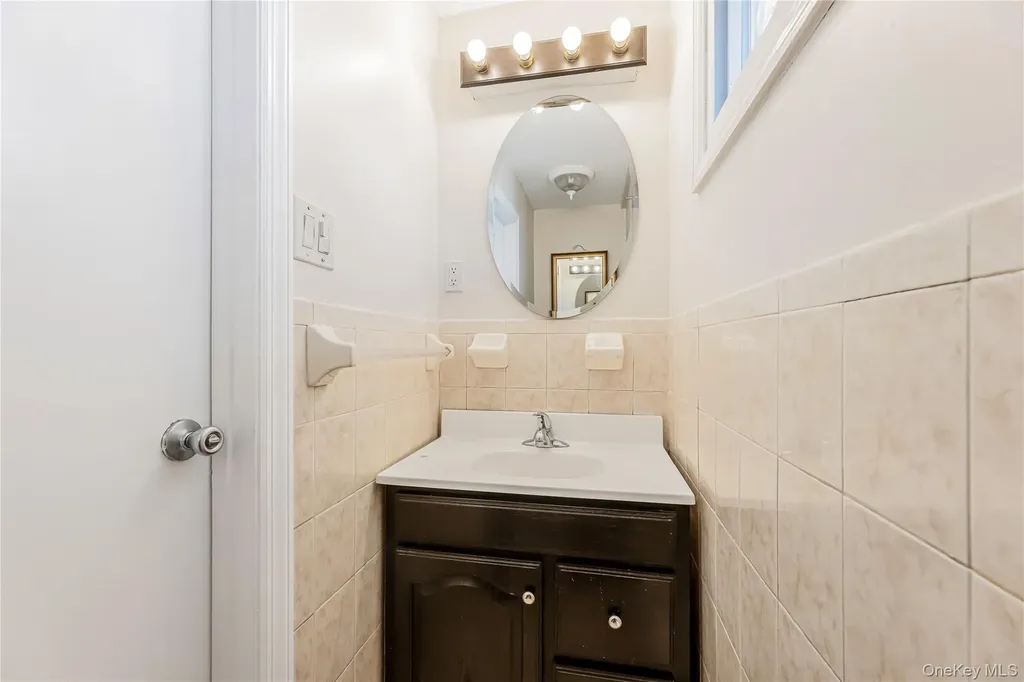 397 Concord Road Yonkers NY 10710