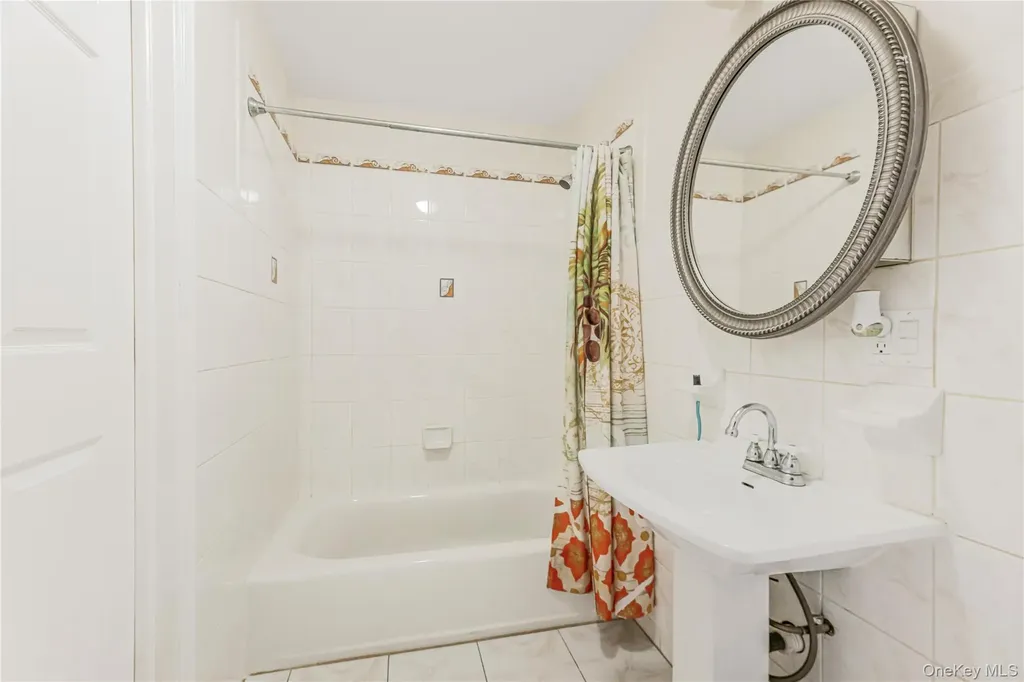397 Concord Road Yonkers NY 10710