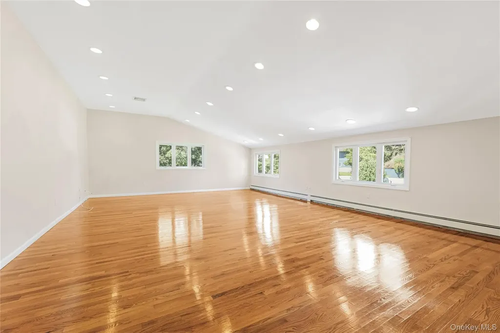 397 Concord Road Yonkers NY 10710