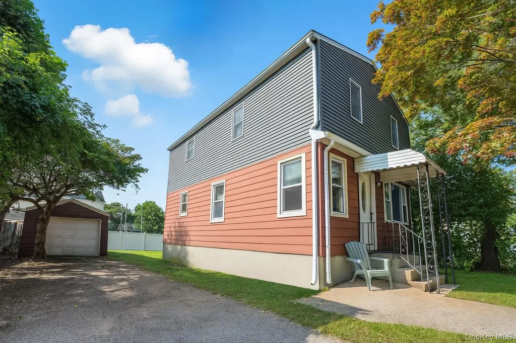 330 Irving Street Central Islip NY 11722