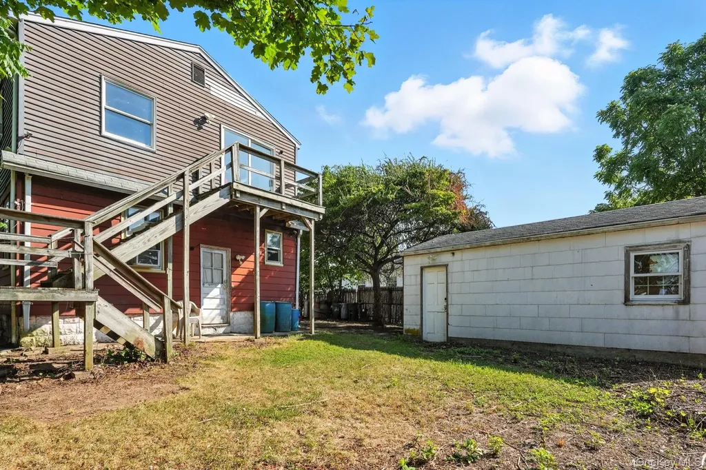 330 Irving Street Central Islip NY 11722