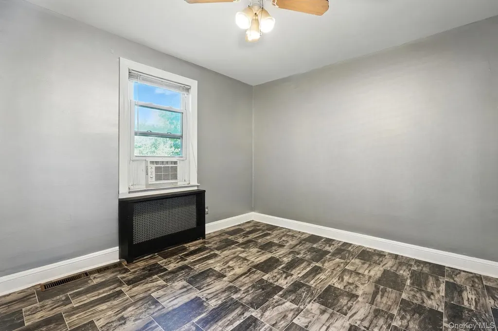330 Irving Street Central Islip NY 11722