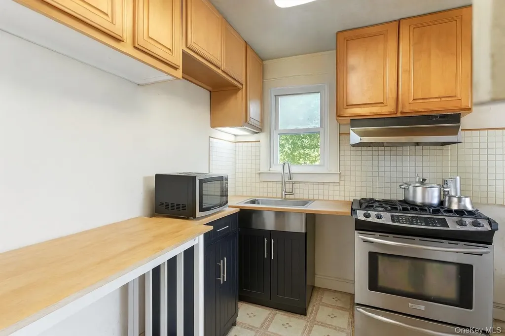 330 Irving Street Central Islip NY 11722