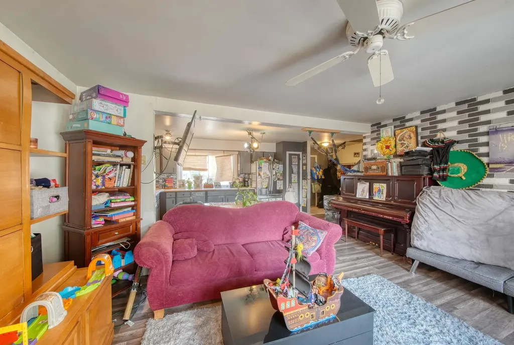 33 Peter Way Kiamesha Lake NY 12751