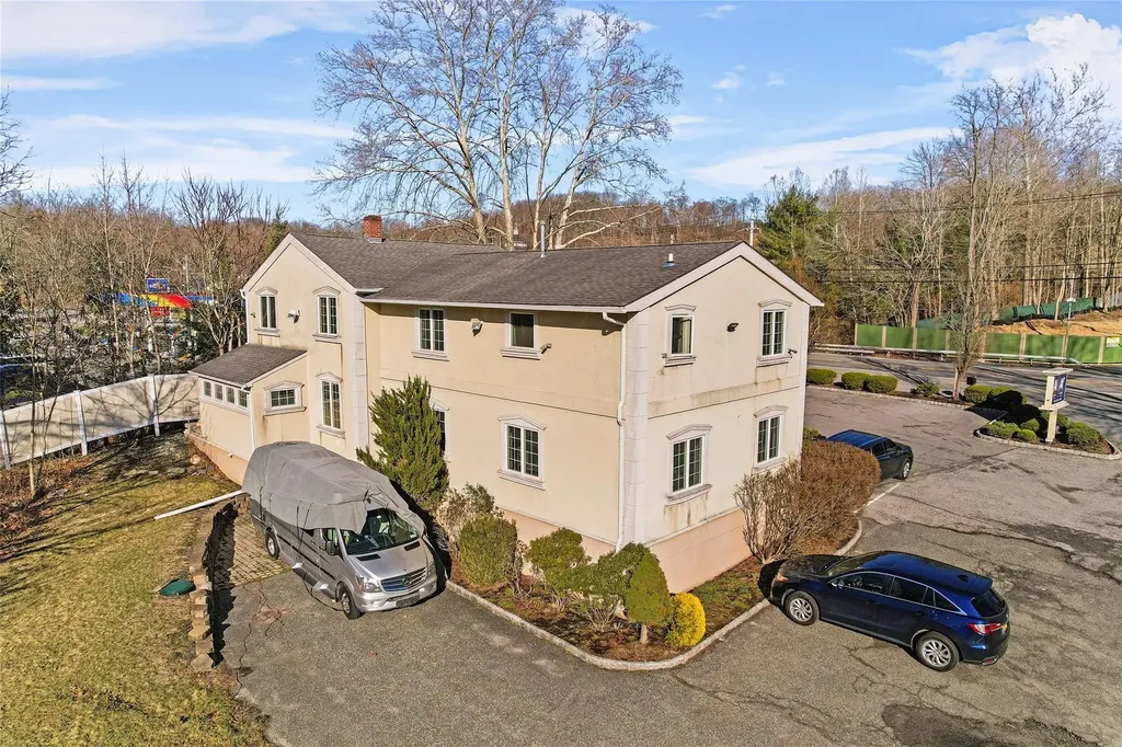 1195 State Route 208 Monroe NY 10950