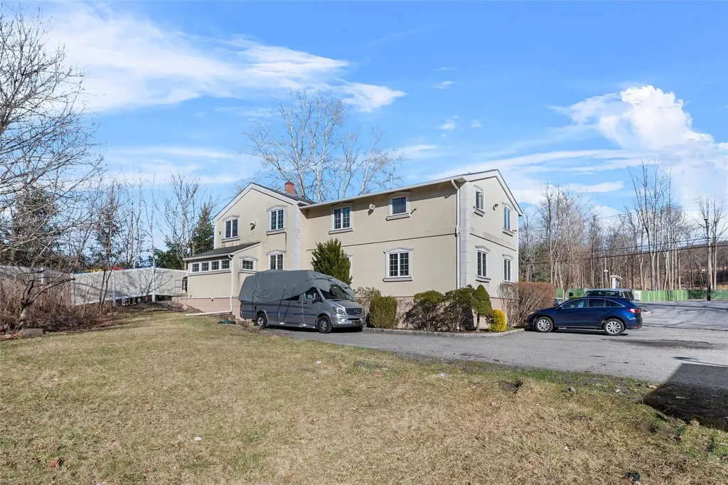 1195 State Route 208 Monroe NY 10950