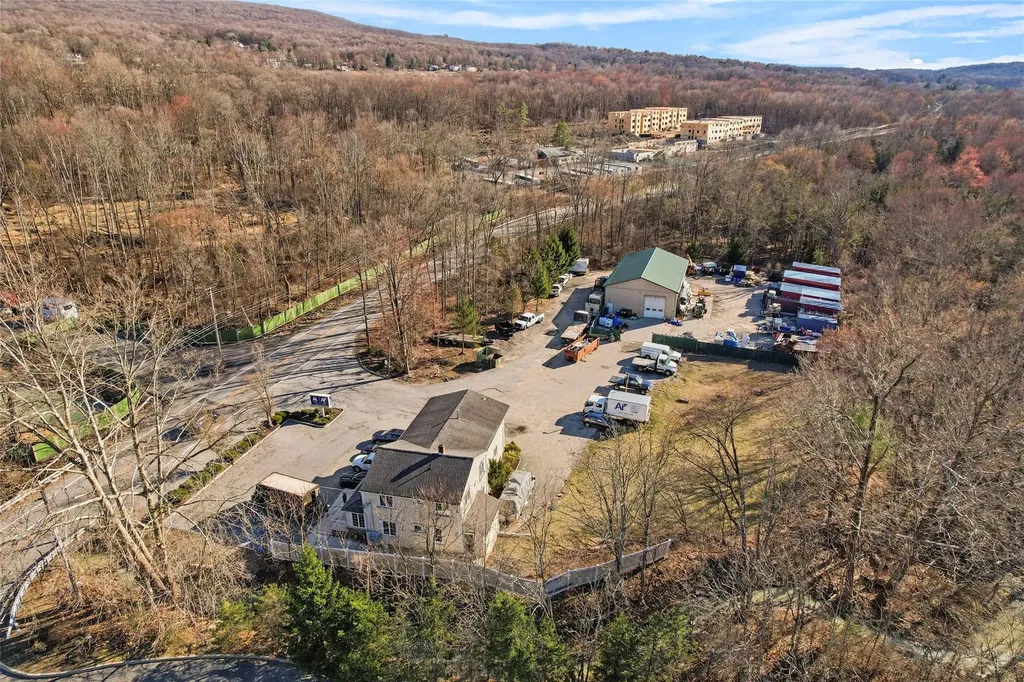 1195 State Route 208 Monroe NY 10950