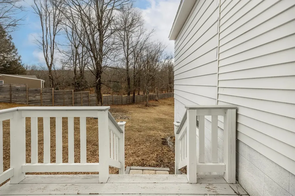 84 Cottontail Road Ancram NY 12502