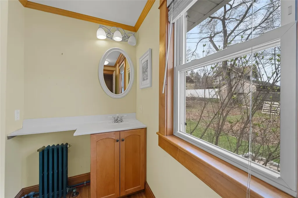 41 Mcalpin Avenue Mahopac NY 10541