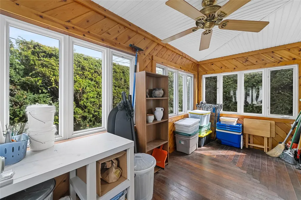 41 Mcalpin Avenue Mahopac NY 10541