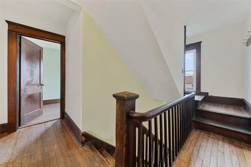 41 Mcalpin Avenue Mahopac NY 10541