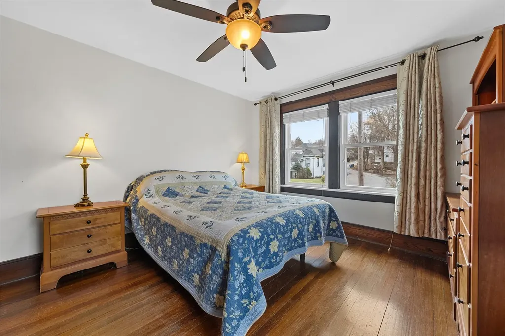41 Mcalpin Avenue Mahopac NY 10541