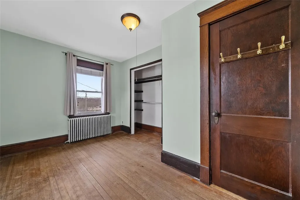 41 Mcalpin Avenue Mahopac NY 10541