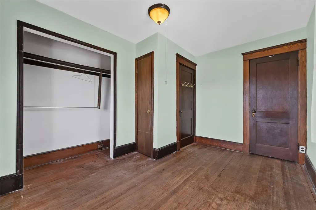 41 Mcalpin Avenue Mahopac NY 10541