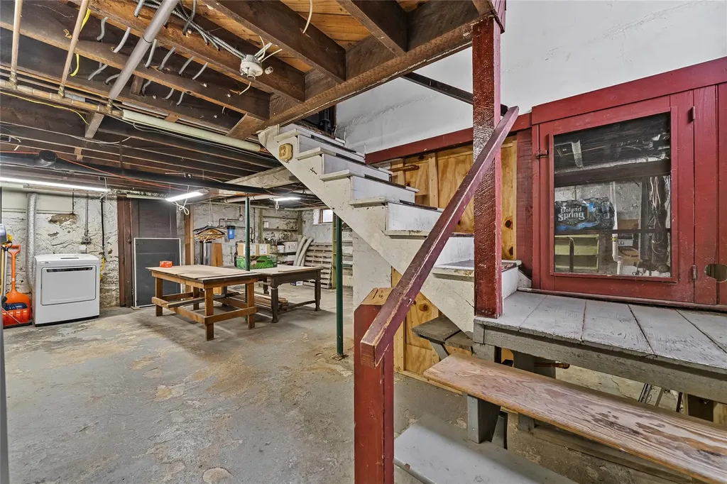41 Mcalpin Avenue Mahopac NY 10541