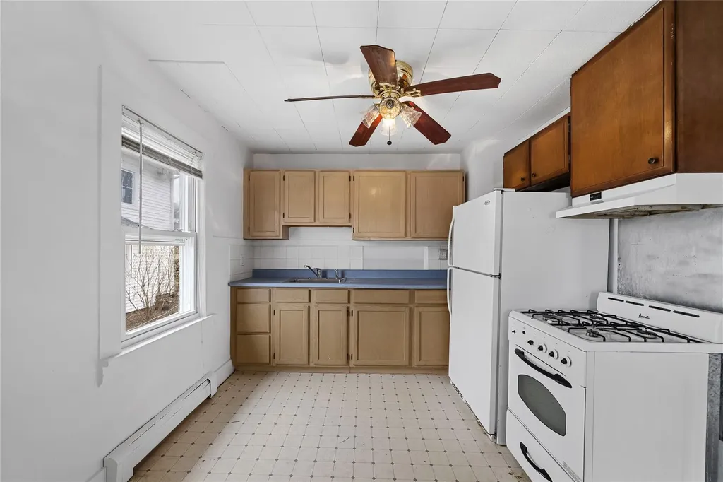41 Mcalpin Avenue Mahopac NY 10541