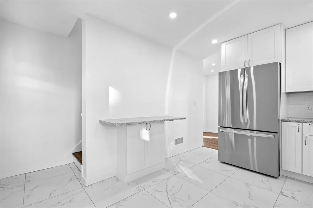 8 S Hillside Avenue Elmsford NY 10523