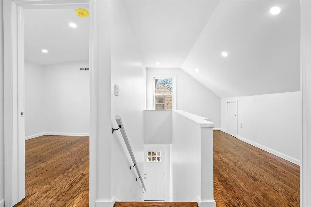 8 S Hillside Avenue Elmsford NY 10523