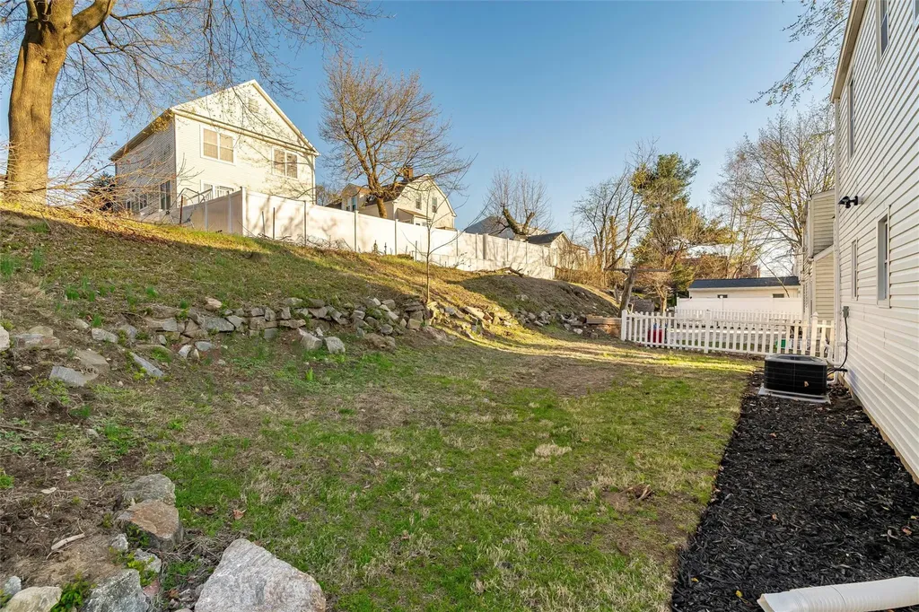 8 S Hillside Avenue Elmsford NY 10523