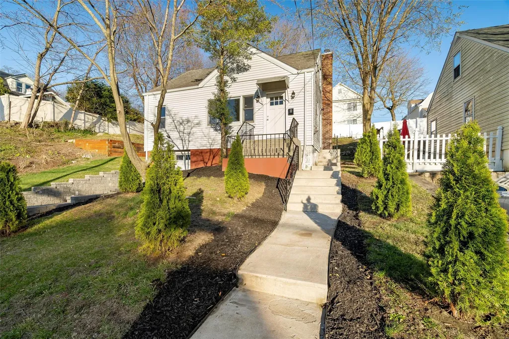 8 S Hillside Avenue Elmsford NY 10523