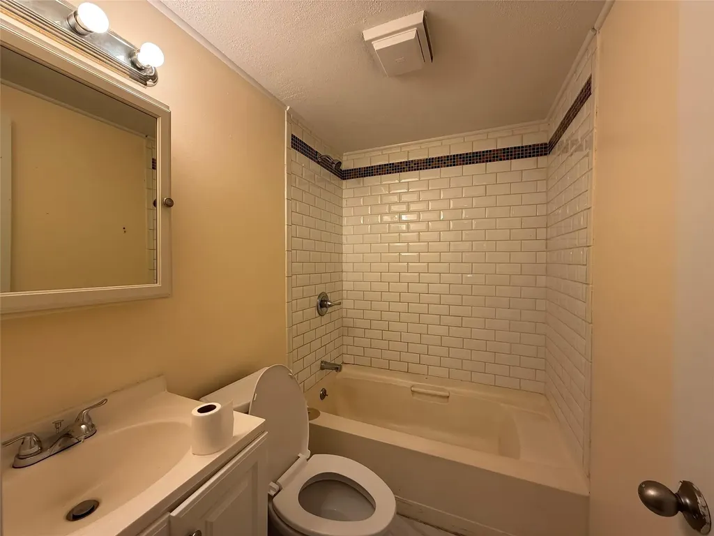 511 Fox Run Lane Carmel NY 10512