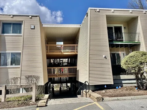 629 Fox Run Lane Carmel NY 10512