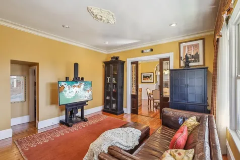 203 8th Avenue Sea Cliff NY 11579