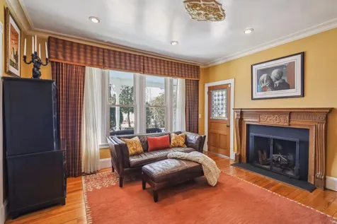 203 8th Avenue Sea Cliff NY 11579