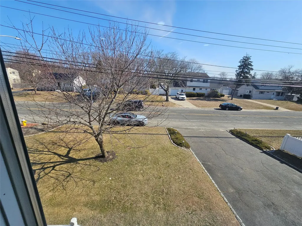 163 Mark Tree Road Centereach NY 11720