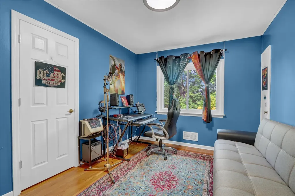 29 Hillside Lane Syosset NY 11791
