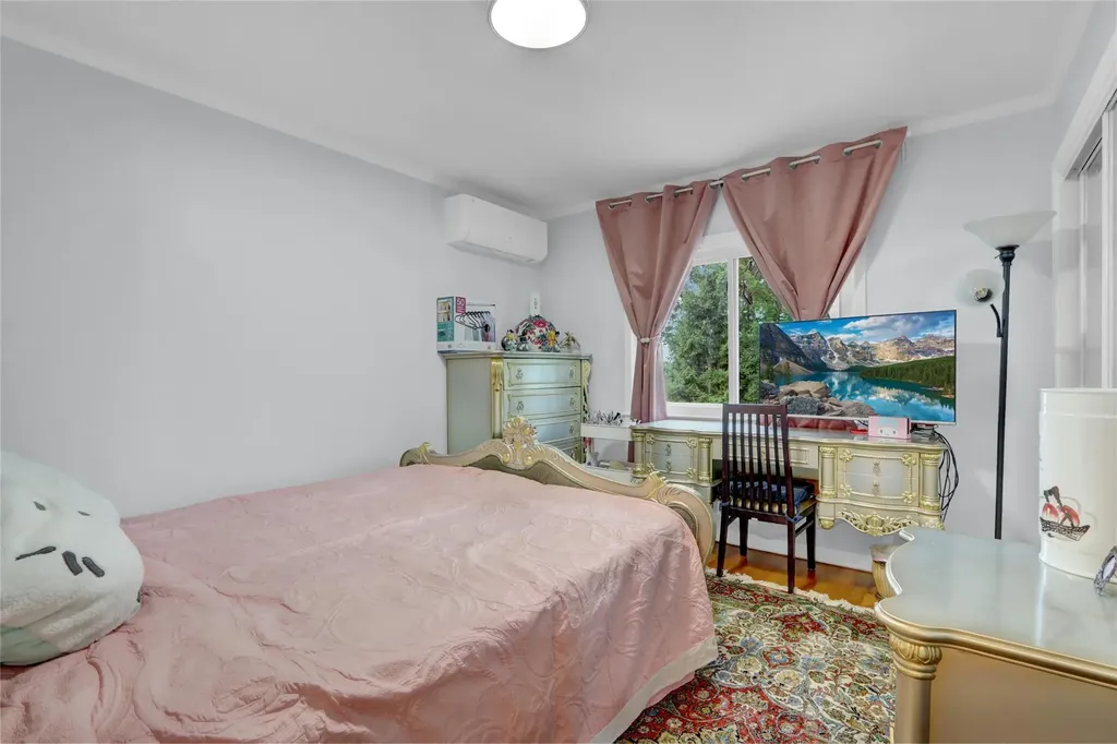 29 Hillside Lane Syosset NY 11791