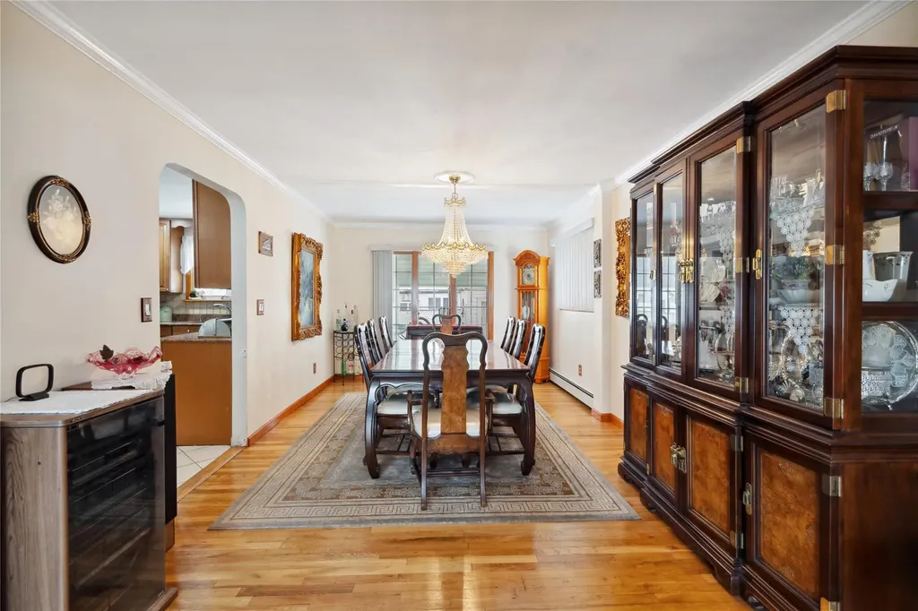 8 Patricia Court Bethpage NY 11714