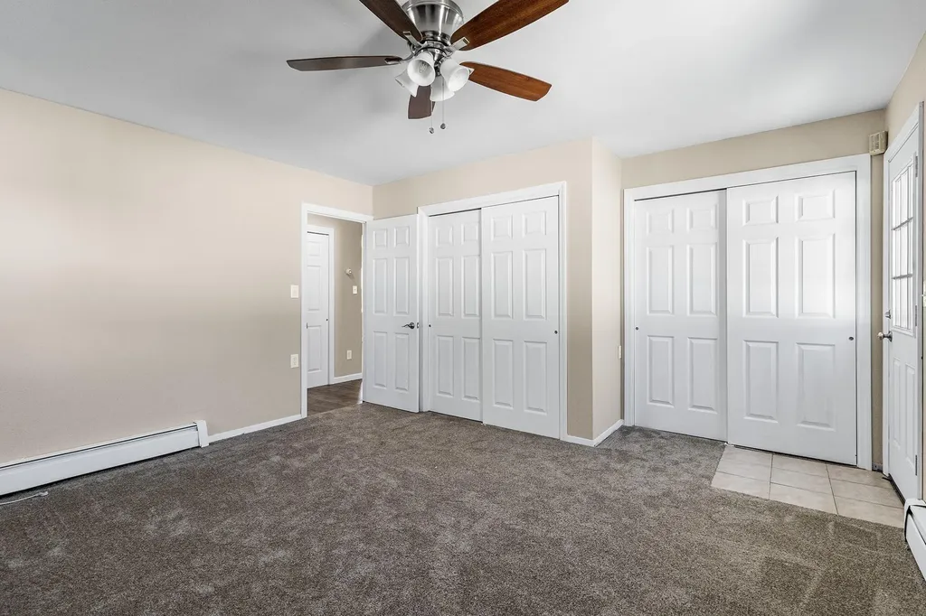 84 Ridge Lane Levittown NY 11756