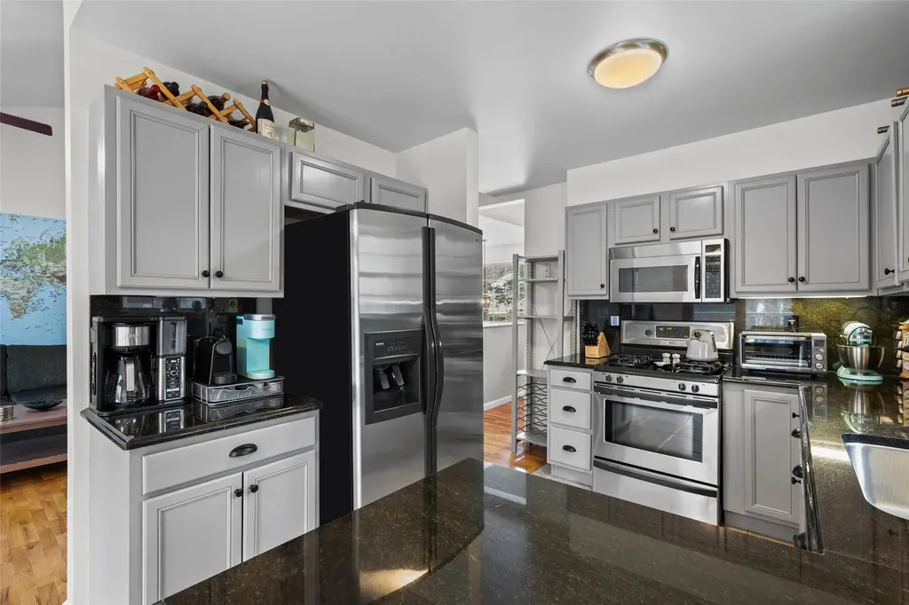 19 Bristol Circle Rock Hill NY 12775