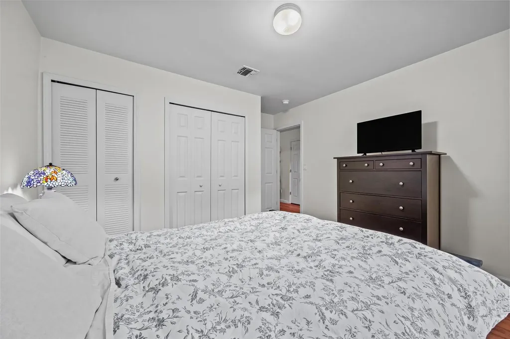 19 Bristol Circle Rock Hill NY 12775